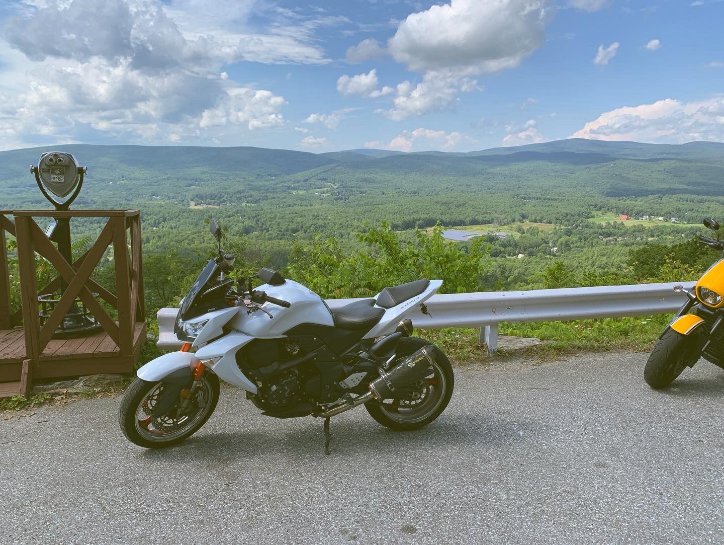Kawasaki z1000 in berkshire county